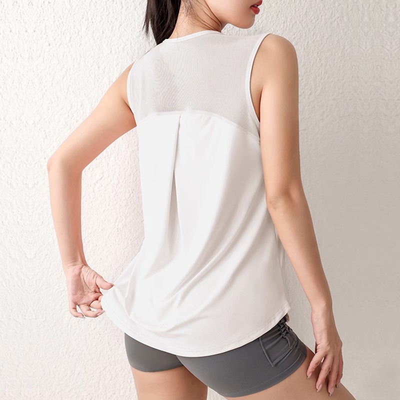 Losse, sneldrogende sporttankt - Running Gear Vest recensie en prijs